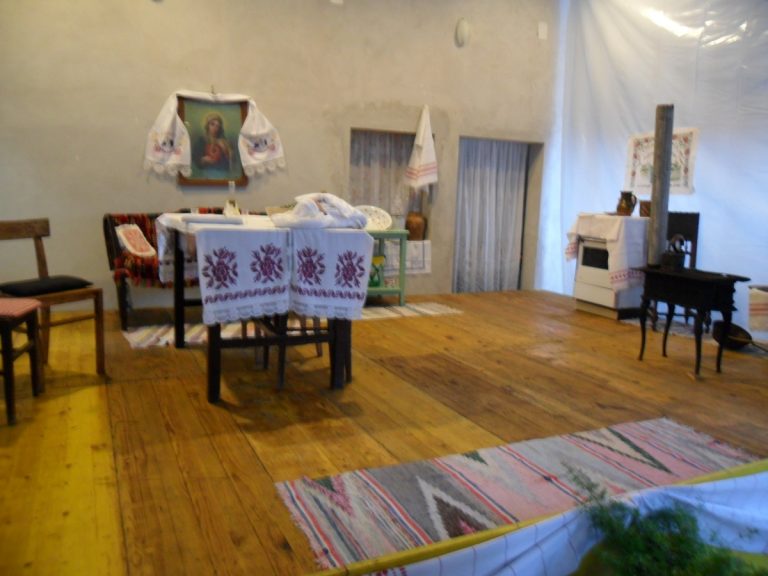 Predstava E Moj Svite Rodilo Se Dite