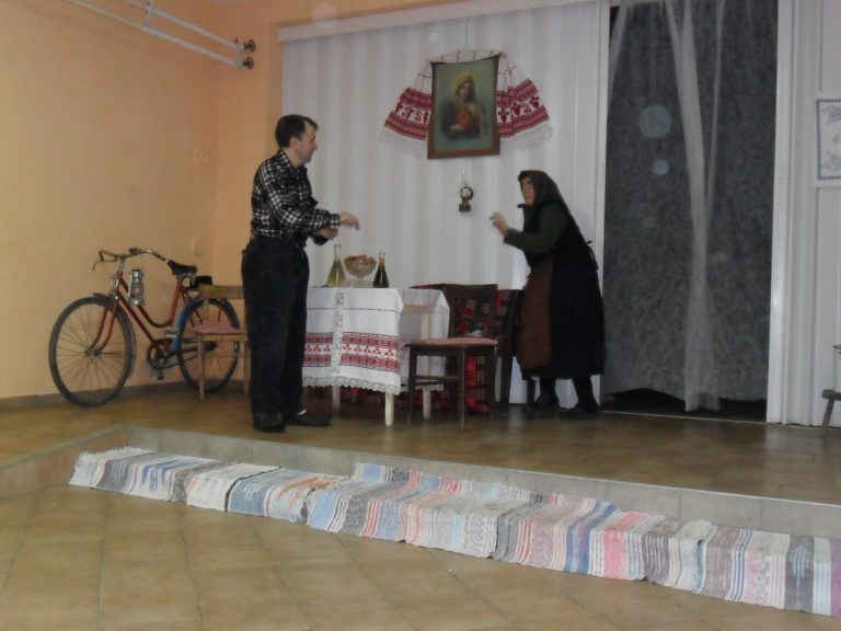 Predstava E Moj Svite Rodilo Se Dite