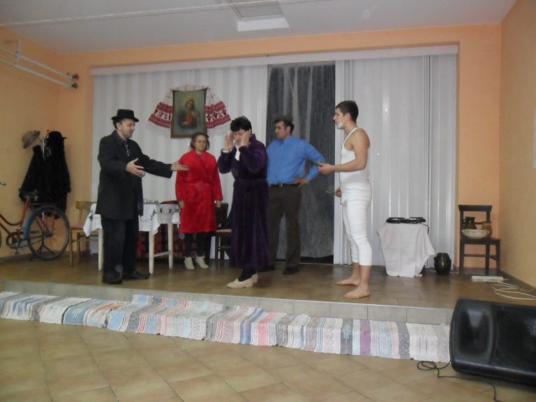 Predstava E Moj Svite Rodilo Se Dite