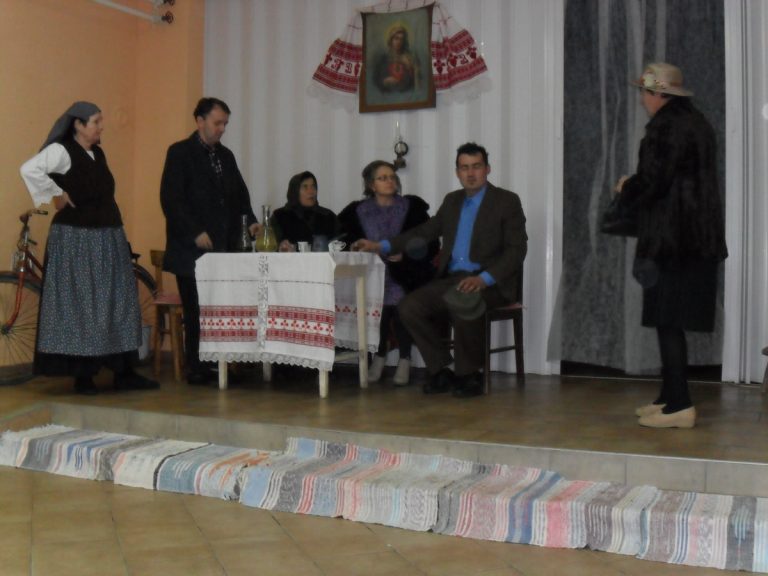 Predstava E Moj Svite Rodilo Se Dite