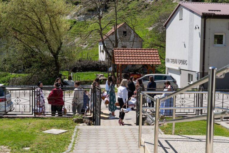 Uskrs Srednji Lipovac 2025