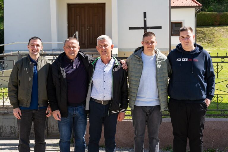 Uskrs Srednji Lipovac 2025