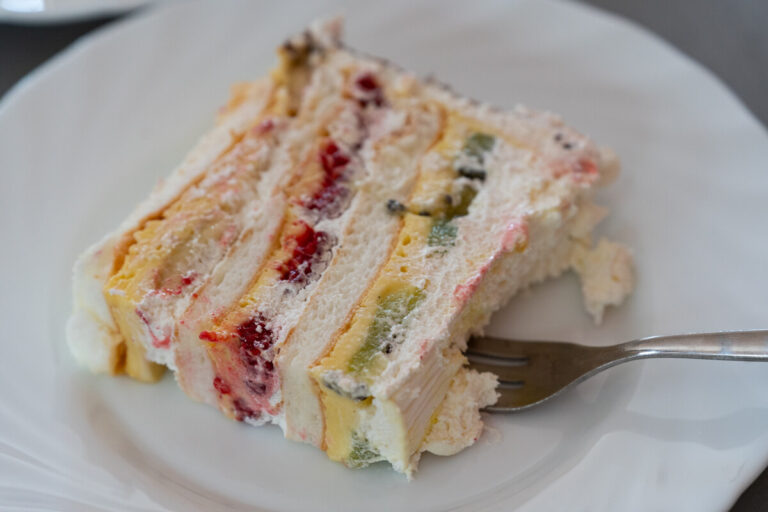 Ispracaj Zupnika Tomislava Dokoze u Srednjem Lipovcu