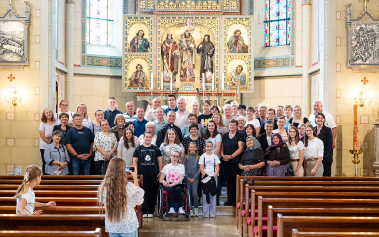 Izlet u Slatinu - posjet župnika Tomislava Dokoze