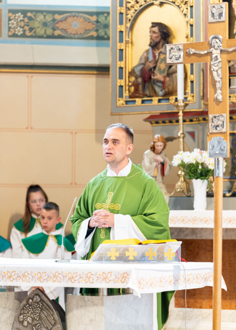 Izlet u Slatinu - posjet župnika Tomislava Dokoze