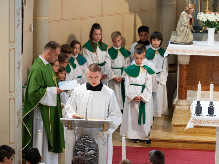 Izlet u Slatinu - posjet župnika Tomislava Dokoze