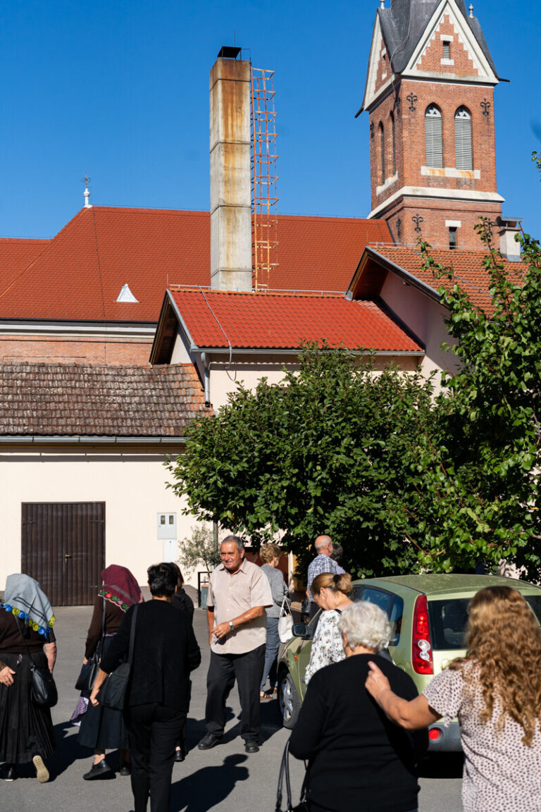 Izlet u Slatinu - posjet župnika Tomislava Dokoze