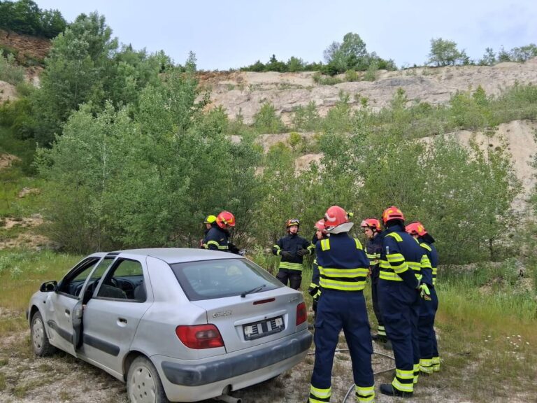 DVD Srednji Lipovac Vjezba Pozar Automobila