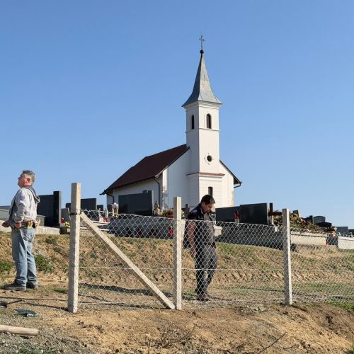 radna-akcija-ograda-oko-groblja-28